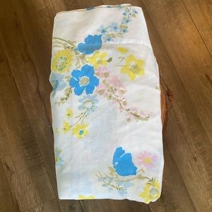 VINTAGE 70’S PERMA PREST FLORAL FULL FLAT SHEET